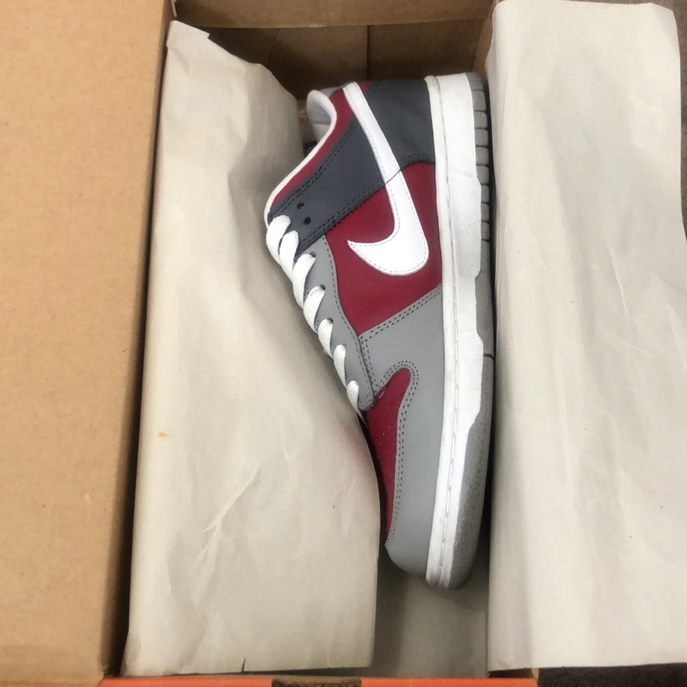 Women’s dunks